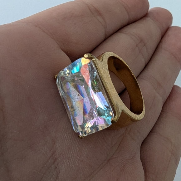 VTG GOLD TONE AB CRYSTAL RING - Picture 11 of 11